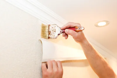 Pose de papier peint à Saint-Nicodème — revêtements muraux et toiles de verre